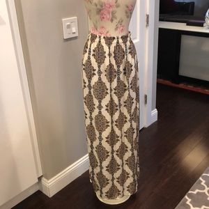Lightweight All Over Print Maxi Skirt